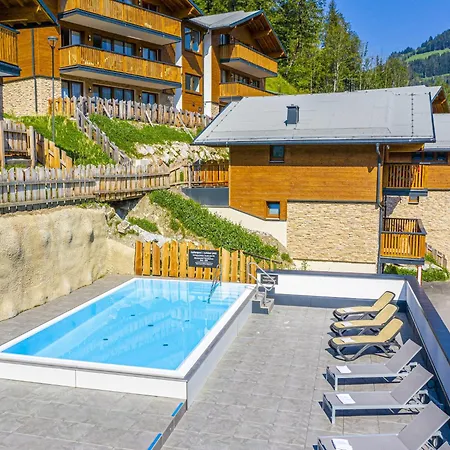 Amazing With Terrace Apartment *